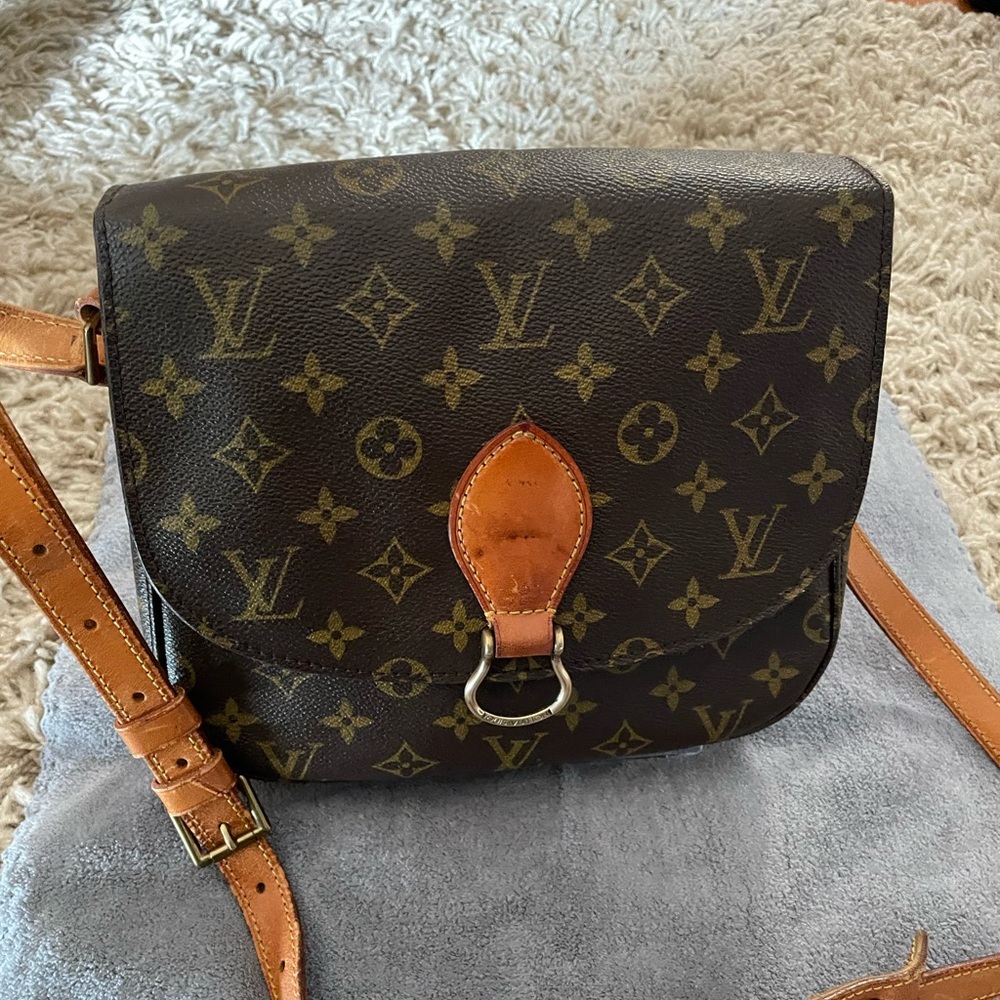Authentic  LV St. Cloud Monogram Shoulder Bag